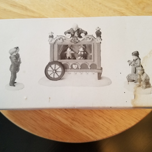 Heritage Village The Old Puppeteer Holiday Christmas Decorations - Picture 2 of 4